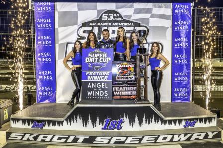Justin Sanders won Night #2 of the Skagit Dirt Cup (Video Highlights from FloRacing.com)
