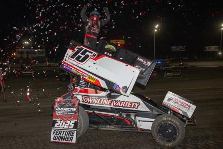 Sam Hafertepe Jr. won another ASCS feature, this time in Benton, Missouri, Saturday (Patrick Grant Photo) (Video Highlights from DirtVision.com)