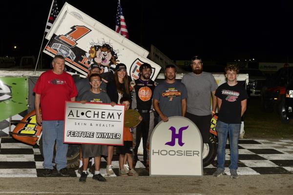 Tasker Phillips Caps Championship Season with $3,000 Hawkeye Downs Win!