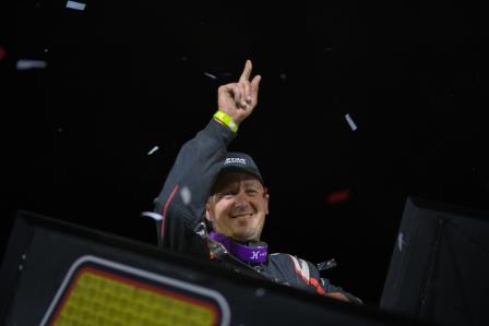 Whit Gastineau swept the ASCS weekend in Hutchinson (24L Photo) (Video Highlights from DirtVision.com)