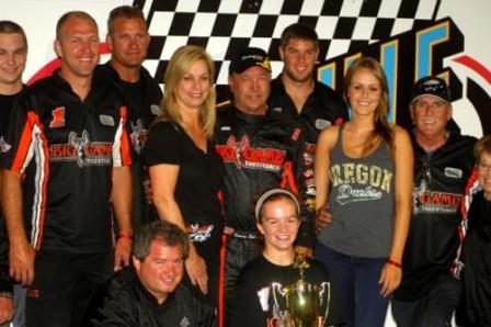 Sammy Swindell and the Big Game Motorsports team in Victory Lane on Night #1 of the Knoxville Naitonals (Serena Dalhamer Photo)