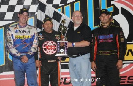 Danny Lasoski picked up the win at Knoxville Saturday (Conrad Nelson Photo)