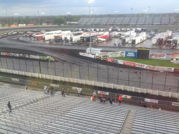 Opening Night is a Wash at Knoxville Raceway!