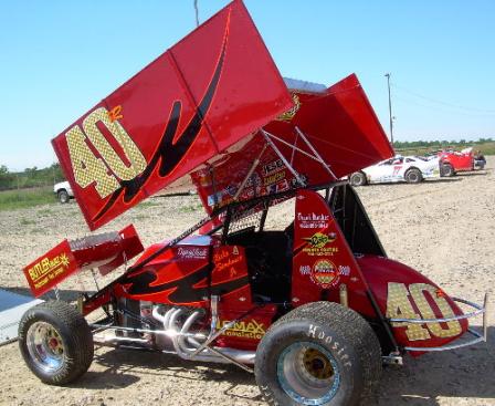 Ricky Stenhouse Jr.'s mount is ready to spin heads at Attica in 2006