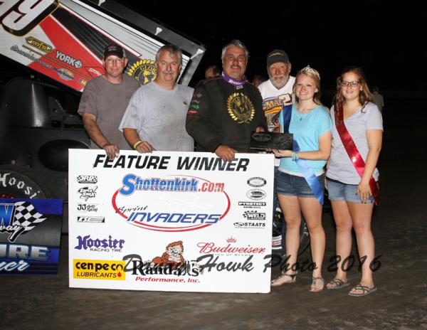 John Schulz Tops Sensational Sprint Invaders Feature in Eldon!