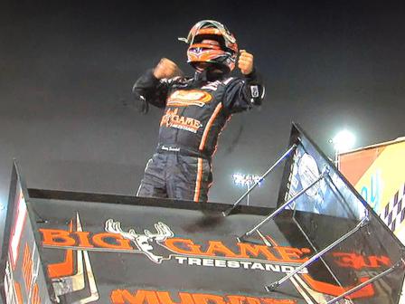 Sammy Swindell's last lap pass of Davey Heskin gave him win #49 at Knoxville Saturday