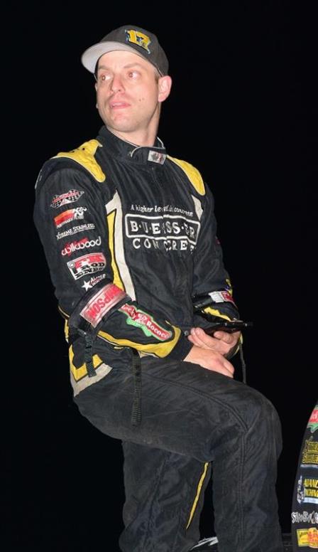 Bill Balog picked up his first Midwest Thunder Sprint Cars win Thursday at Sun Prairie and finished second at 34 Raceway with the All Stars Sunday (Doug Johnson Photo)