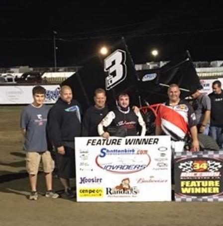 Jarrod Schneiderman won the Sprint Invaders Season Finale at 34 Raceway Saturday