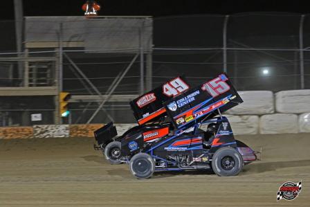 Sam races with Scott Kreutter at Ohsweken (Dale Calnan – ImageFactor.ca Photo)