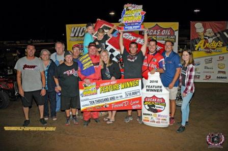 Wayne and the team celebrate their Jesse Hockett/Daniel McMillin Memorial win in September (John Lee – High Fly’N Photos) 