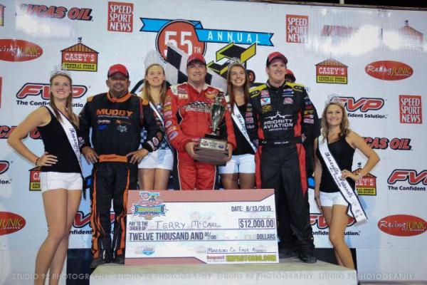 Terry McCarl Storms from Ninth to Win Thursday at Knoxville Nationals!