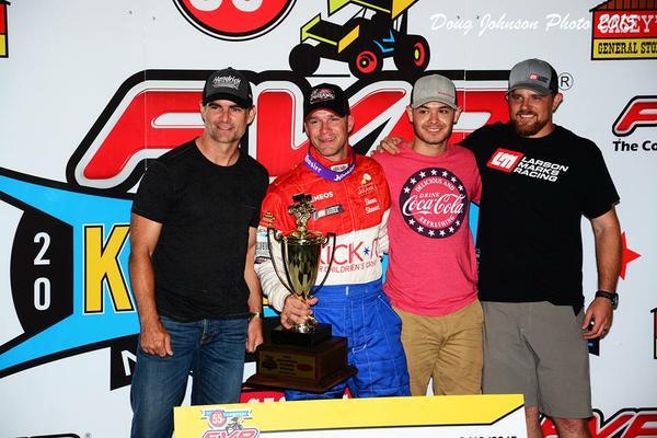 Shane Stewart Tops Racingjunk.com Qualifying Night at the Knoxville Nationals!