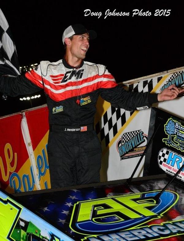 Justin Henderson Doubles Up as Champions are Crowned at Knoxville Raceway!