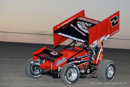 Wayne at Devil’s Bowl (Carey Akin – www.ManvelMotorsports.com Photo) 