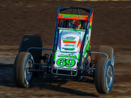 Kevin Thomas Jr. dominated USAC sprint car action at I-80 Speedway Friday (Ray Hague Photo)