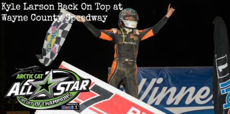 Kyle Larson took his second Ohio Speedweek win at Wayne County Speedway Monday (Vince Vellella Photo)