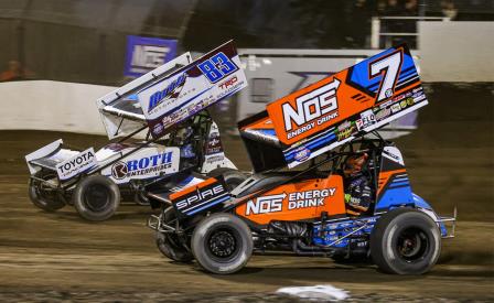 Tyler Courtney (7BC) won the WoO show at Haubstadt Sunday after a great battle with Buddy Kofoid (Tyler Carr Photo) (Video Highlights from DirtVision.com)