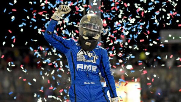 Mitchel Moles Rools to First USAC Sprint Win of 2026 at Tri-State