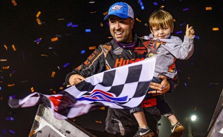 David Gravel won the WoO show at Williams Grove Saturday (Tyler Carr Photo) (Video Highlights from DirtVision.com)
