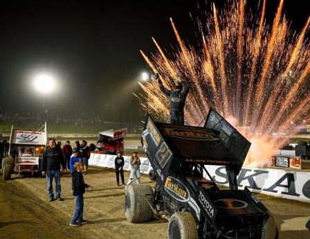 James McFadden won the opening night of the Jim Raper Memorial Super Dirt Cup Thursday (Petersen Media Photo) (Video Highlights from FloRacing.com)