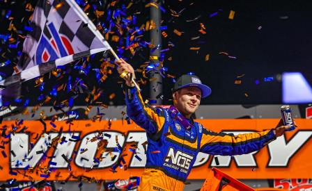 Sheldon Haudenschild won Friday's Huset's Huset's High Bank Nationals prelim (Tyler Carr Photo) (Video Highlights from DirtVision.com)