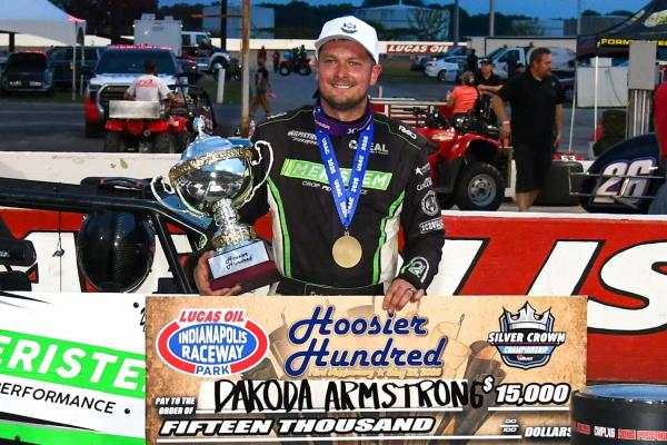 Dakoda Armstrong Flexes at IRP