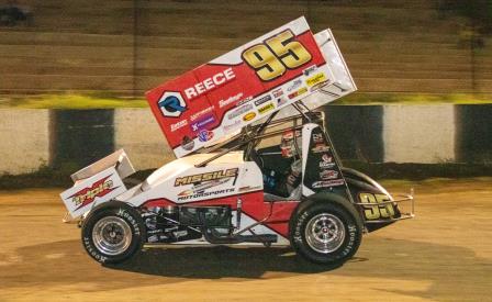 Matt Covington won the ASCS stop in Batesville Friday (Matt Skipper Photo) (Video Highlights from DirtVision.com)