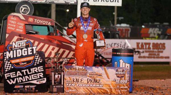 Kale Drake Digs In for $10,000 USAC Midget Score at Jefferson County