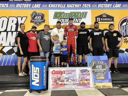 Ryan Timms kept rolling with another 410 win at Knoxville (Video Highlights from DirtVision.com)