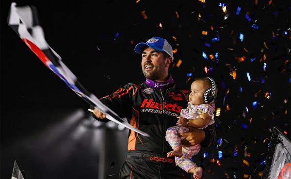 David Gravel Wheels From Third Row for Sixth Weedsport Win