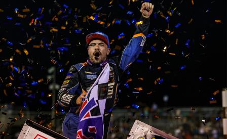 Chris Windom won his first WoO feature at I-55 Friday (Tyler Carr Photo) (Video Highlights from DirtVision.com)